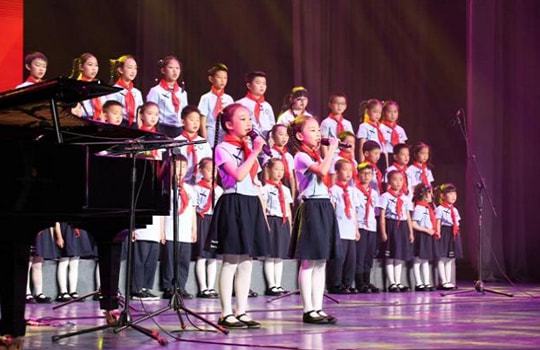 傳承紅色基因 打造藝術(shù)精品——云南文投集團(tuán)黨委以“文化+”為黨建品牌鑄造企業(yè)發(fā)展紅色引擎